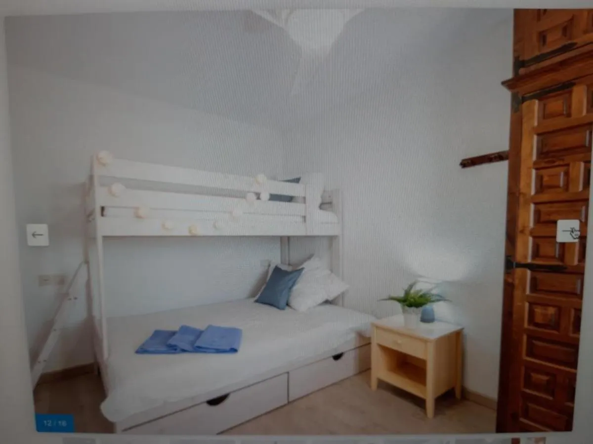 Appartement Avec Vue Magnifique Sur Le Lac De Sant Maurici, Pass 0*, אמפוריבראבה